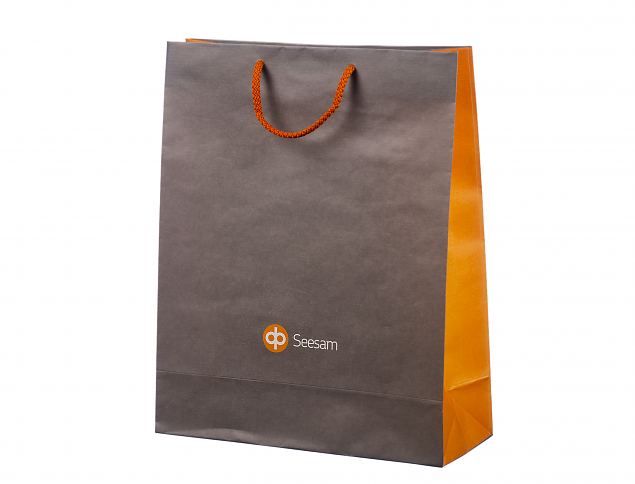 Kestv ja hyvnnkinen luksuspaperikassi. Toimitus Suomeen sisltyy hintaan. Valitse omalla yksi