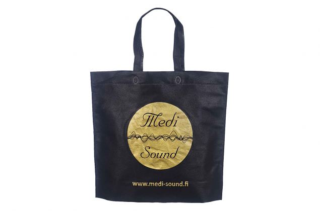 Musta vrvi riidest kott, mis on valmistatud tugevast non woven kangast. Viksematele kogustele, a